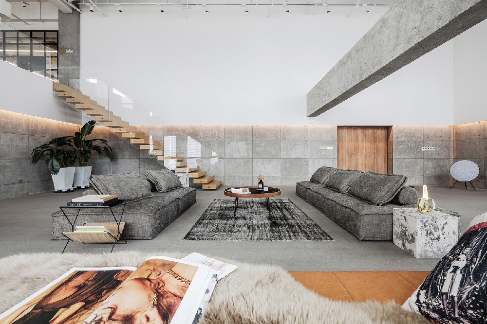 办公室设计公司的个性化休息区打造